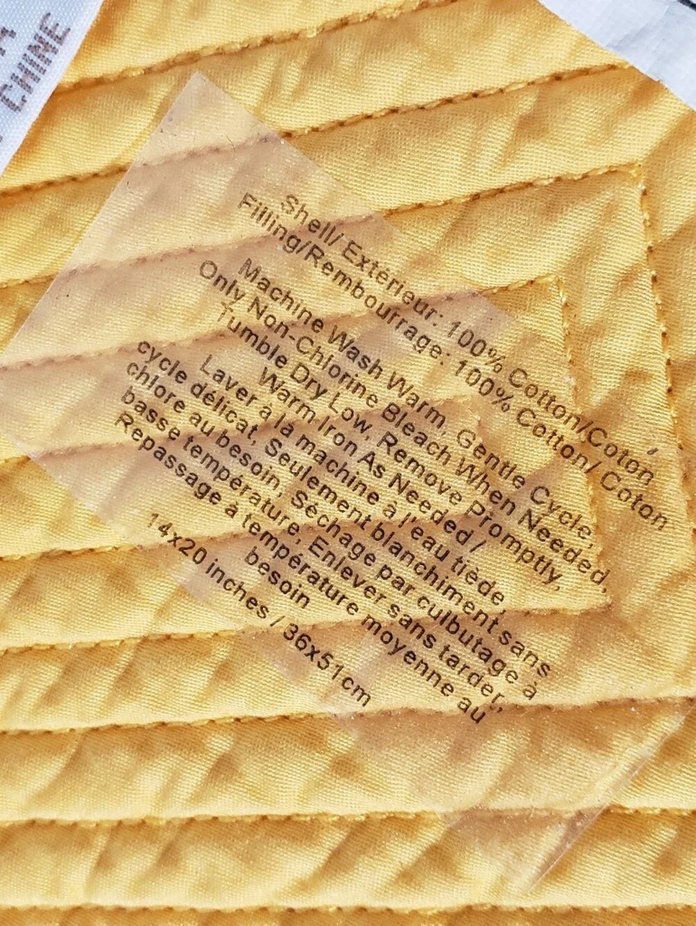 Williams Sonoma Durable Quilted Placemats Gold (4) Iconic French Provoncial NWT